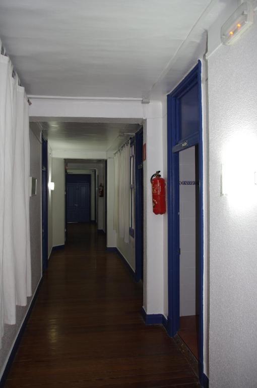 Pension "La Marina" Castro Urdiales Exteriör bild