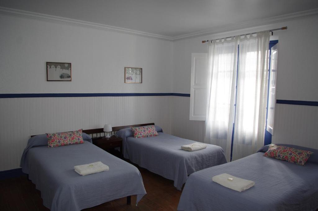Pension "La Marina" Castro Urdiales Exteriör bild